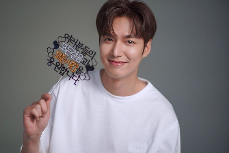 Viral Lee Min Ho Ulang Tahun, Fans Ikut Mendadak Lumer