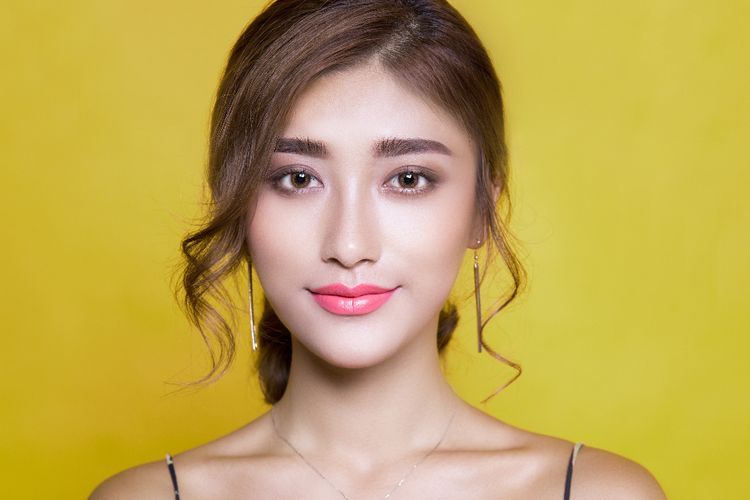 5 Kebiasaan Ini Bikin Wajahmu Kelihatan Fresh dan Gak Cepat Tua, Jangan Di-skip!