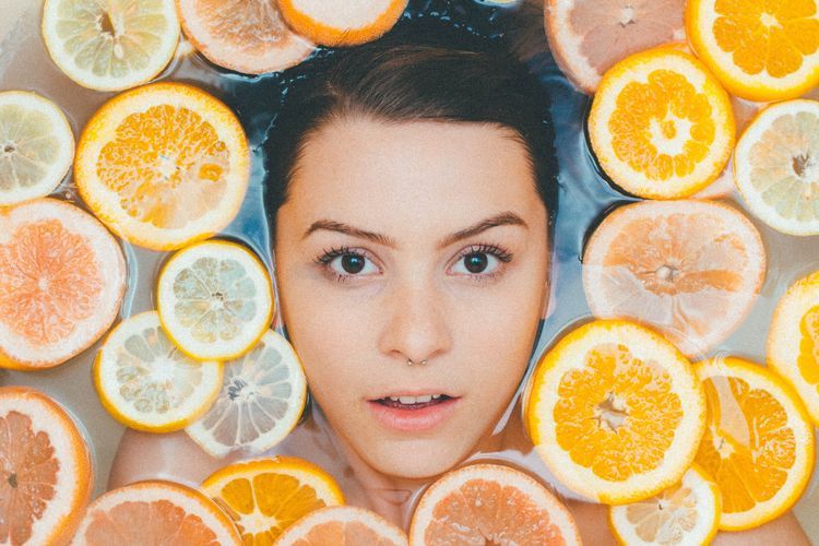 Stop Boros Beli Skincare Mahal! Rahasia Glowing Maksimal Ternyata Sesimpel Ini!