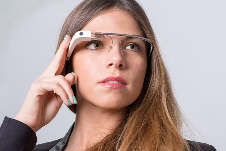 Google Smart Glasses Kembali Lagi? Kali Ini Fokus ke Software dan Gaya yang Lebih Chill !
