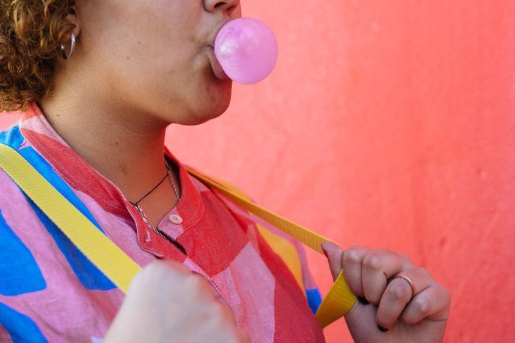 Apakah Permen Karet Benar-Benar Butuh 7 Tahun untuk Dicerna Tubuh?