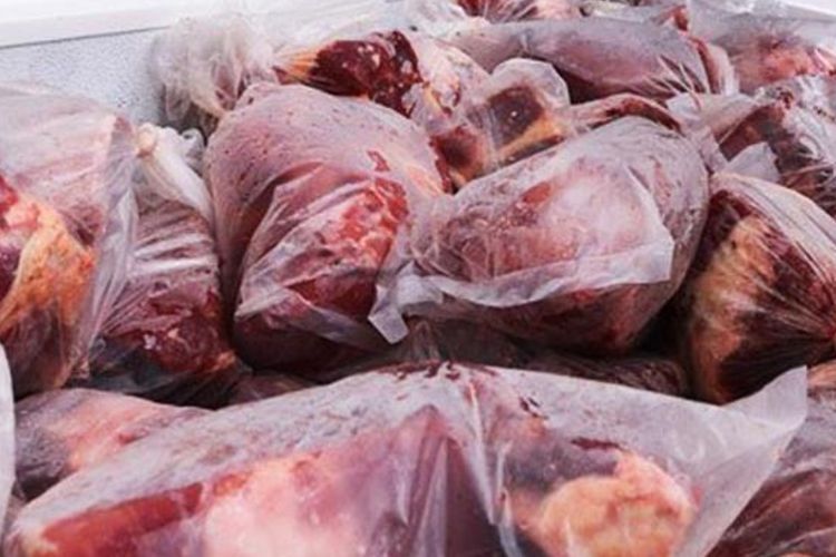 KPK dan Kejagung Diminta Selidiki Dugaan Kongkalikong Impor Daging Beku