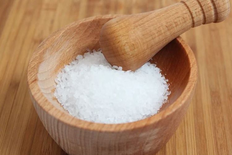 Bikin Masakan Jadi Lezat! Ini 6 Trik Penggunaan Garam yang Tepat: Dipakai di Awal atau Akhir?
