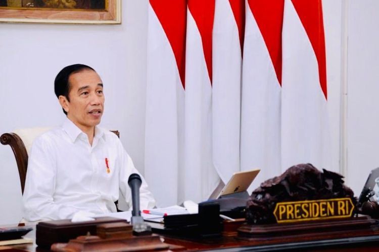 Jokowi Resmi Teken UU Cipta Kerja Setebal 1.187 Halaman