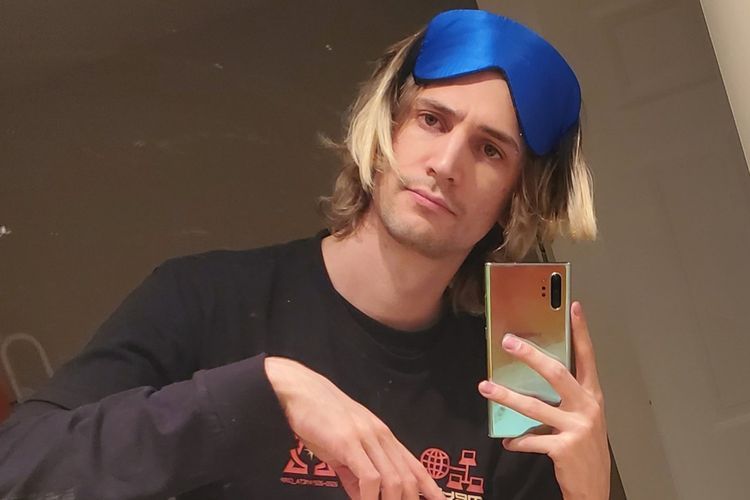 Lakukan Kecurangan di GlitchCon 2020, xQc Terkena Ban oleh Twitch Selama 7 Hari!