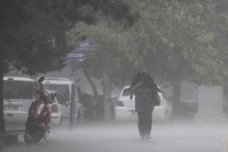 BMKG Aceh: Waspada Cuaca Ekstrem, Aceh Berpotensi Dilanda Bencana Hidrometeorologi