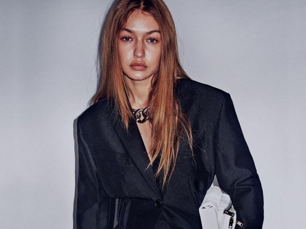 Gigi Hadid Buka Suara Usai Namanya Ada di Dokumen Jeffrey Epstein