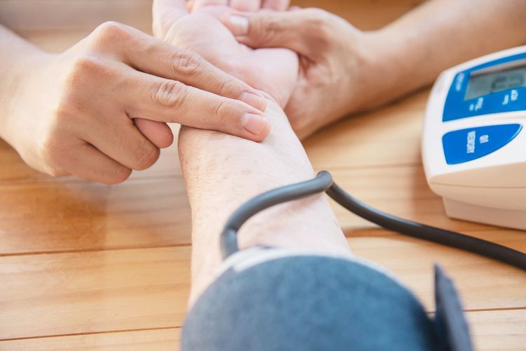 Sering Diabaikan, Inilah Gejala Tekanan Darah Tinggi pada Perempuan