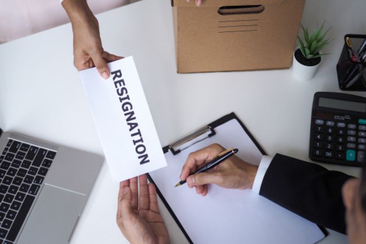 Resign Tanpa Back Up Kerja, Wajar atau Berbahaya?
