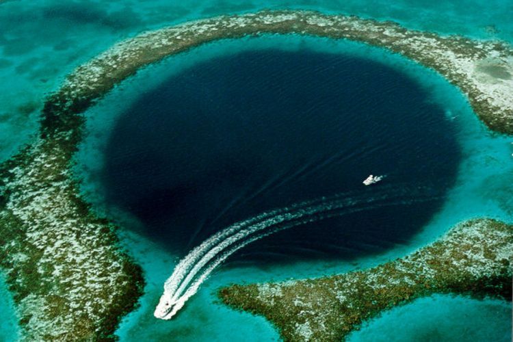 Ilmuwan Temukan Bukti Lonjakan Siklon Tropis di Great Blue Hole, Apa Dampaknya?