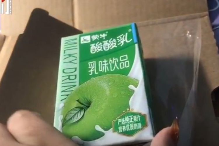 Apes! Beli iPhone di Toko Online, Wanita Ini Kaget yang Datang Justru Yoghurt Rasa Apel