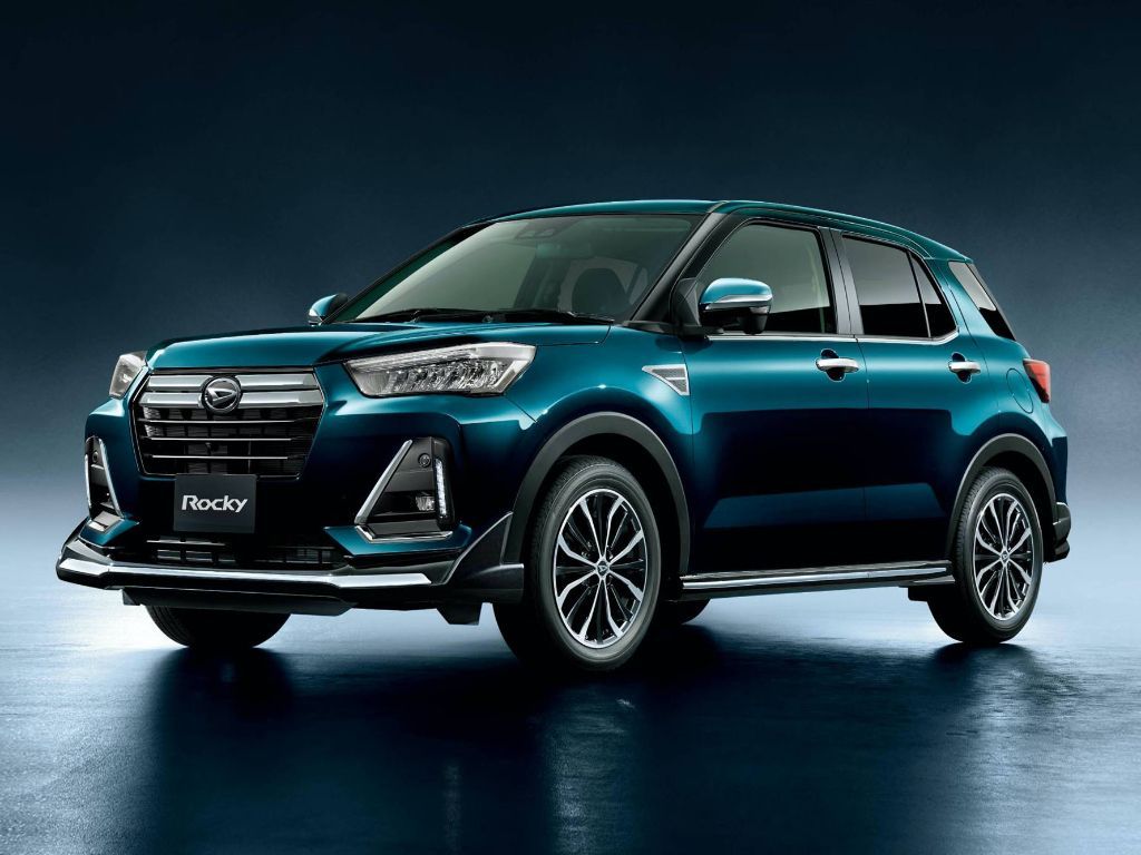 Apakah Daihatsu Rocky Bekas Layak Jadi Kendaraan Operasional Harian? Cek 5 Alasannya di Sini!