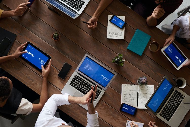 5 Dampak Negatif Masuk Kerja Lewat Orang Dalam yang Jarang Disadari