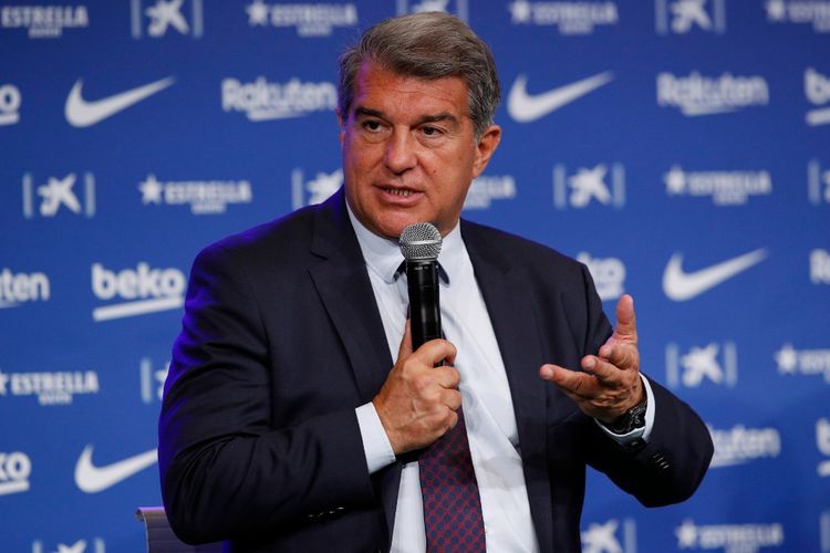 Xavi Hernandez Luapkan Kemaraha ke Joan Laporta Terkait Pemecatannya Sebagai Pelatih Barcelona