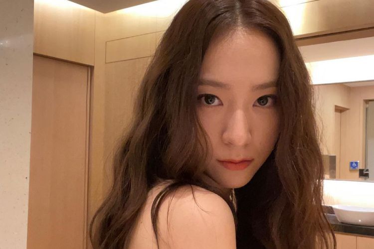 Krystal Jung Siap Comeback, Rilis Album Solo Perdana!