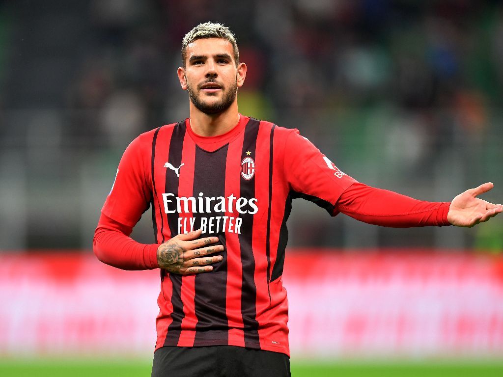 Al Hilal Berencana Rampungkan Kepindahan Theo Hernandez Pada Pekan Ini
