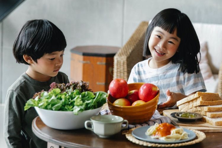 Trik Jitu Biar Anak Mau Makan Sayur Tanpa Drama