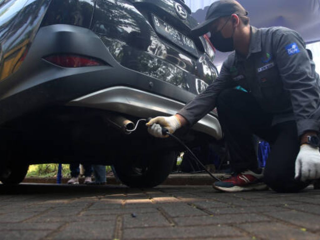 Jangan Khawatir! Ini 5 Alasan Kenapa Mobil Hybrid Cocok Gantikan Mobil Konvensional Biasa