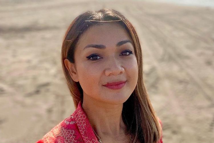 Nirina Zubir Bicara Soal Rasa Kehilangan di Balik Film Panggilan dari Kubur