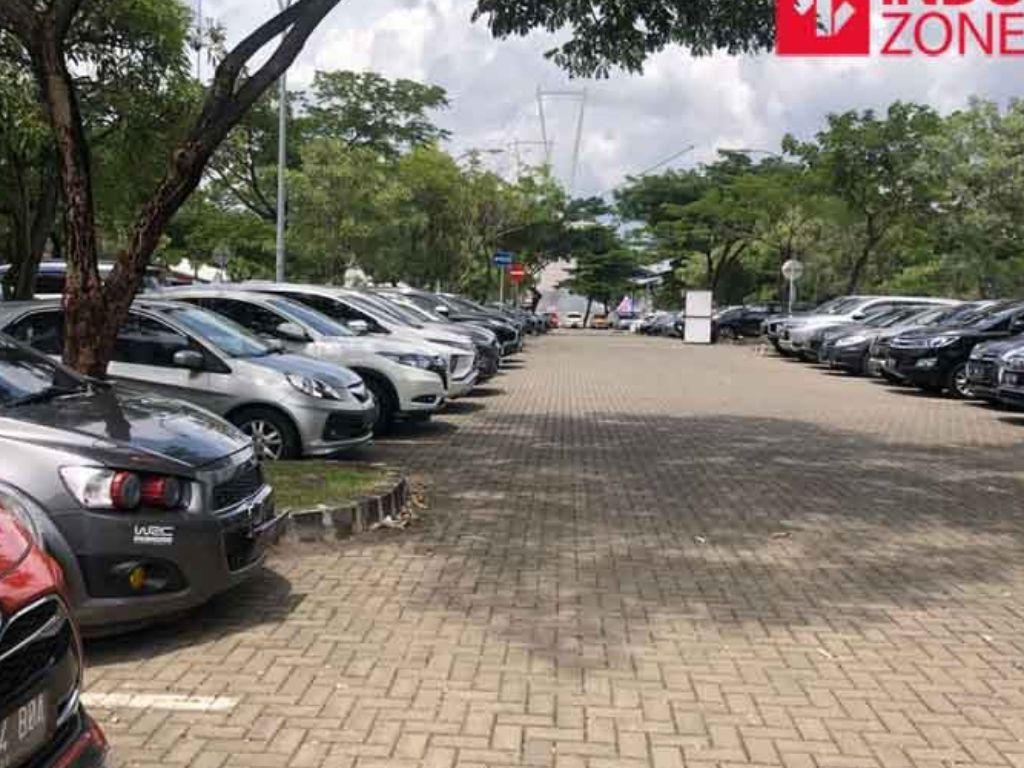 Jangan Kelamaan, Ini Tips Parkir di Rest Area Saat Mudik supaya Gak Bikin Antrean!