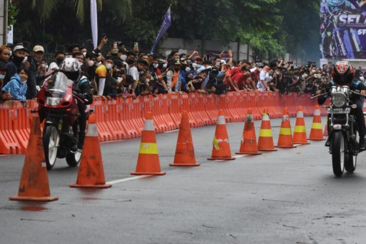 Usai Fasilitasi Balap Liar Motor, Polda Metro Mulai Lirik Balap Liar Mobil