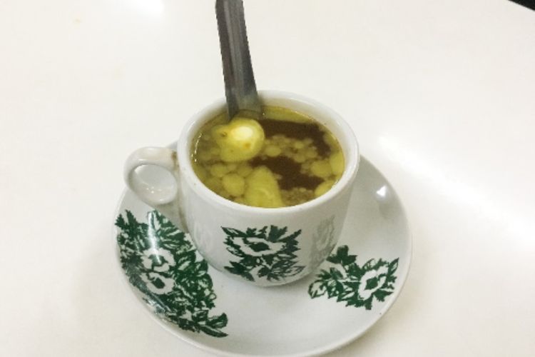 Bukan di Singapura, Kedai Ini Jual Kopi Pake Mentega! Gimana Rasanya?