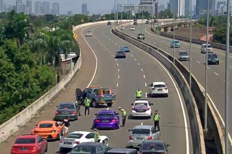 Alasan Polisi hanya Tegur Konvoi Mobil Mewah di Tol Andara: Pengendara Akui Kesalahan