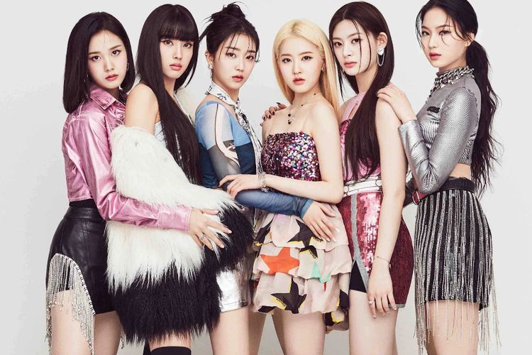 STAYC Luncurkan Teaser Pertama untuk Video Musik Single Terbaru Bertajuk RUN2U