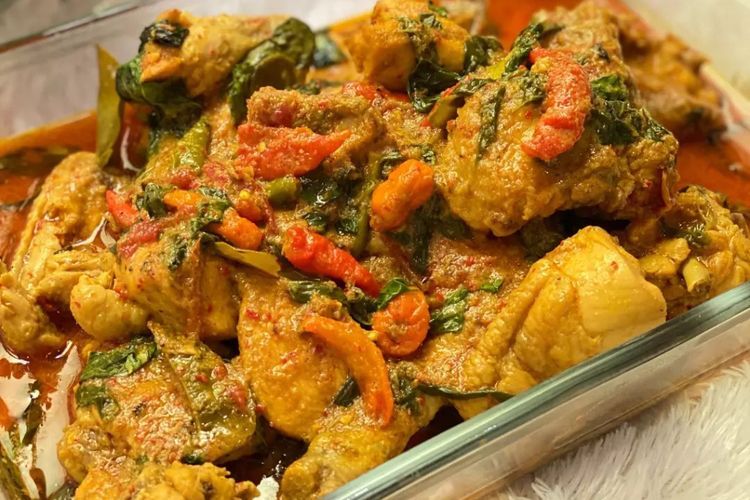 Resep Ayam Woku : Pedas, Segar, dan Gampang Banget!