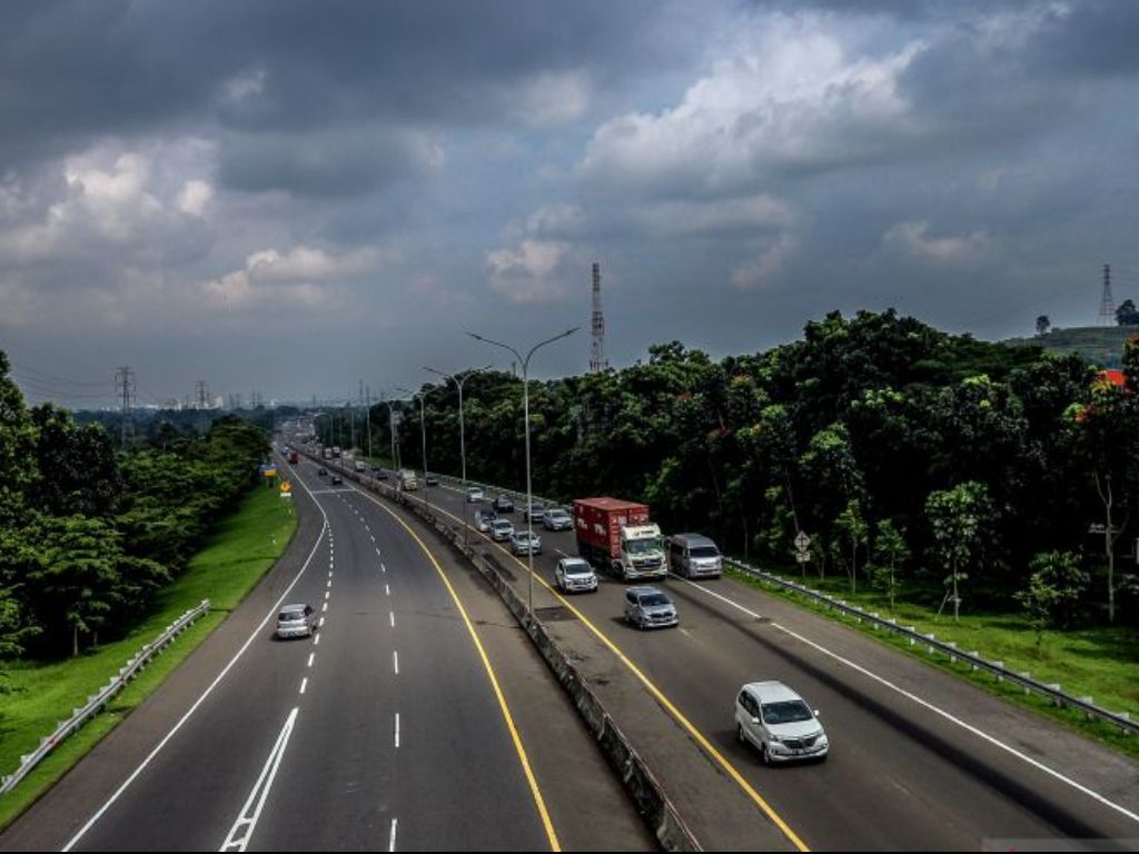 5 Tips Pemula Nyetir Mobil Saat Mudik Supaya Perjalanan Tetap Aman dan Nyaman, Wajib Simak!