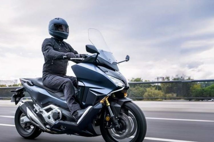 Jangan Sampai Telat! Ini Denda Pajak Motor dan Cara Menghitungnya