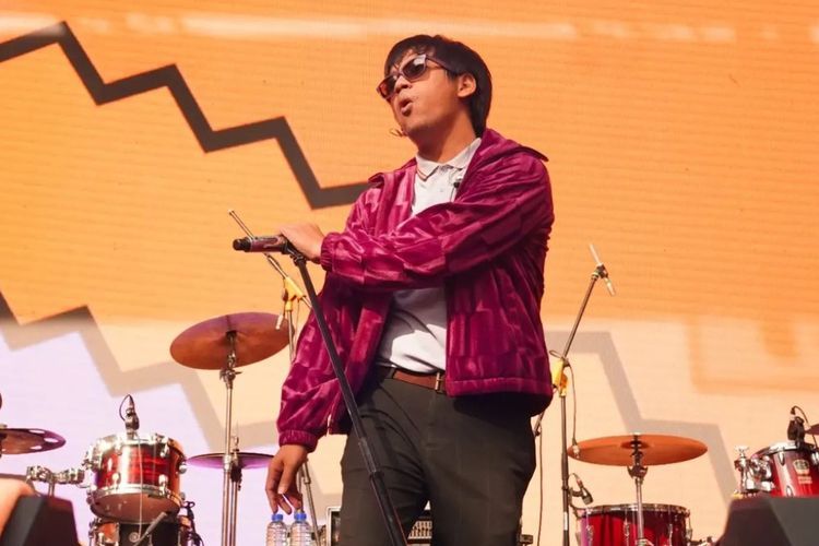 Rian D Masiv Tak Sanggup Menahan Tangis saat Menyanyikan Lagu Glenn Fredly Terpesona