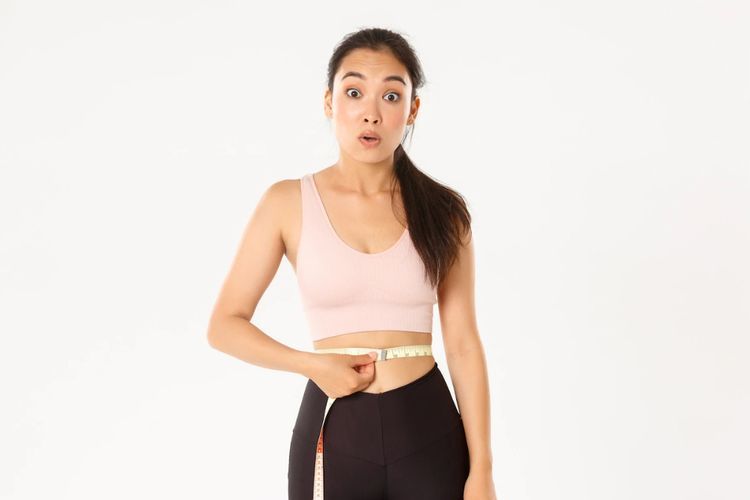 Diet Puasa vs Diet Kalori Defisit, Mana Lebih Efektif Turunkan Berat Badan?