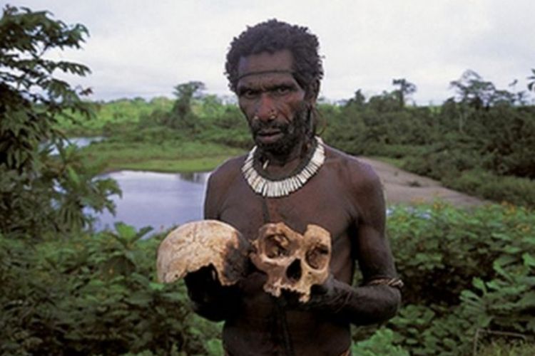 Anut Budaya Kanibal, Orang-orang Suku Fore di Papua Nugini Sering Mati Gak Wajar