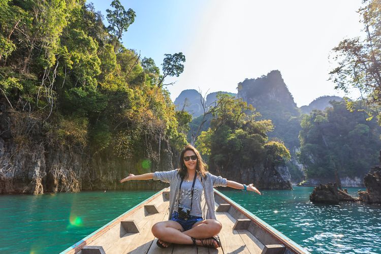 Kenali Manfaat Asuransi Buat Kamu yang Hobi Traveling, Bikin Untung atau Rugi?