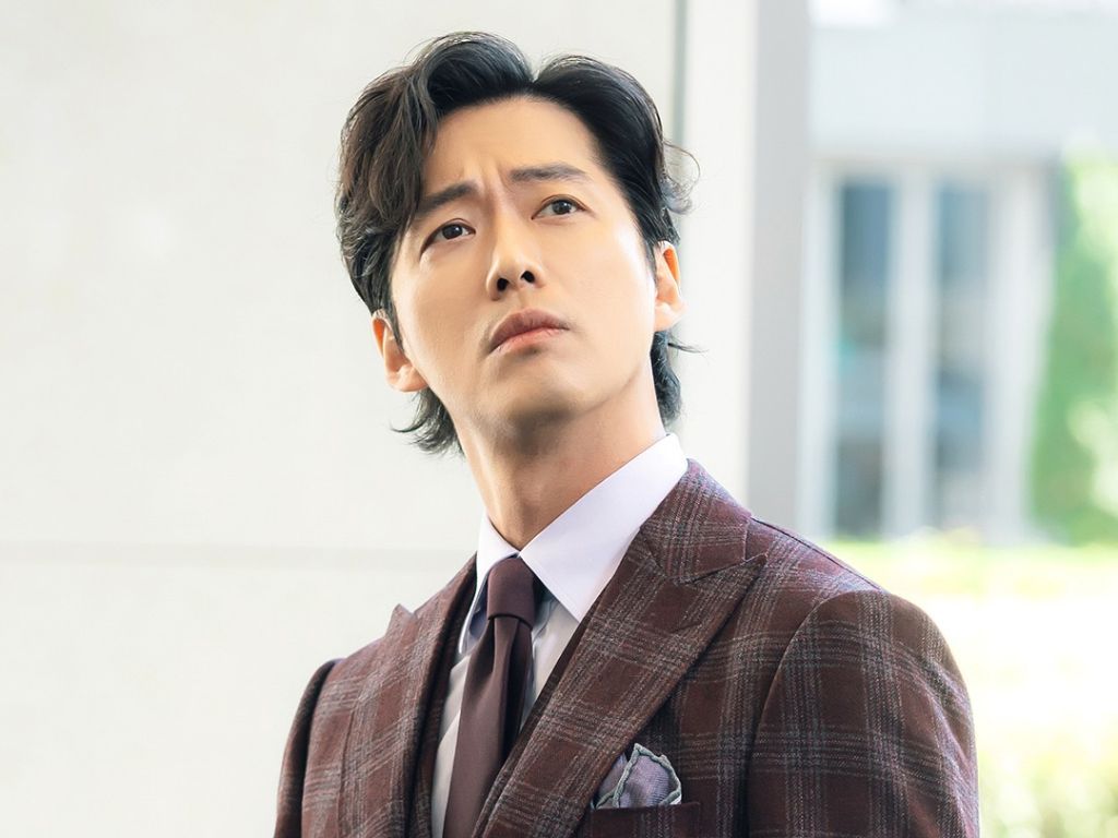 12 Rekomendasi Drakor Nam Goong Min, Aktor Serba Bisa Banyak Genre!