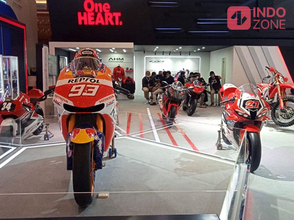 Honda Pamer 27 Motor di IMOS 2022, Ada Tunggangan Crosser Indonesia Delvintor Alfarizi