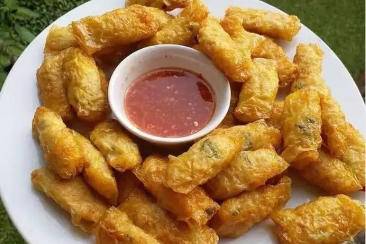 17 Ide Nama Usaha Lumpia Udang yang Unik dan Bikin Makin Dilirik