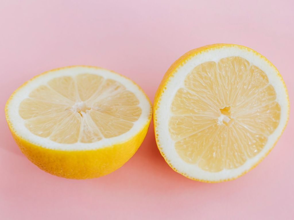 Ketahui Manfaat Minum Air Lemon Setiap Pagi, Kecut Tapi Manis Khasiatnya!