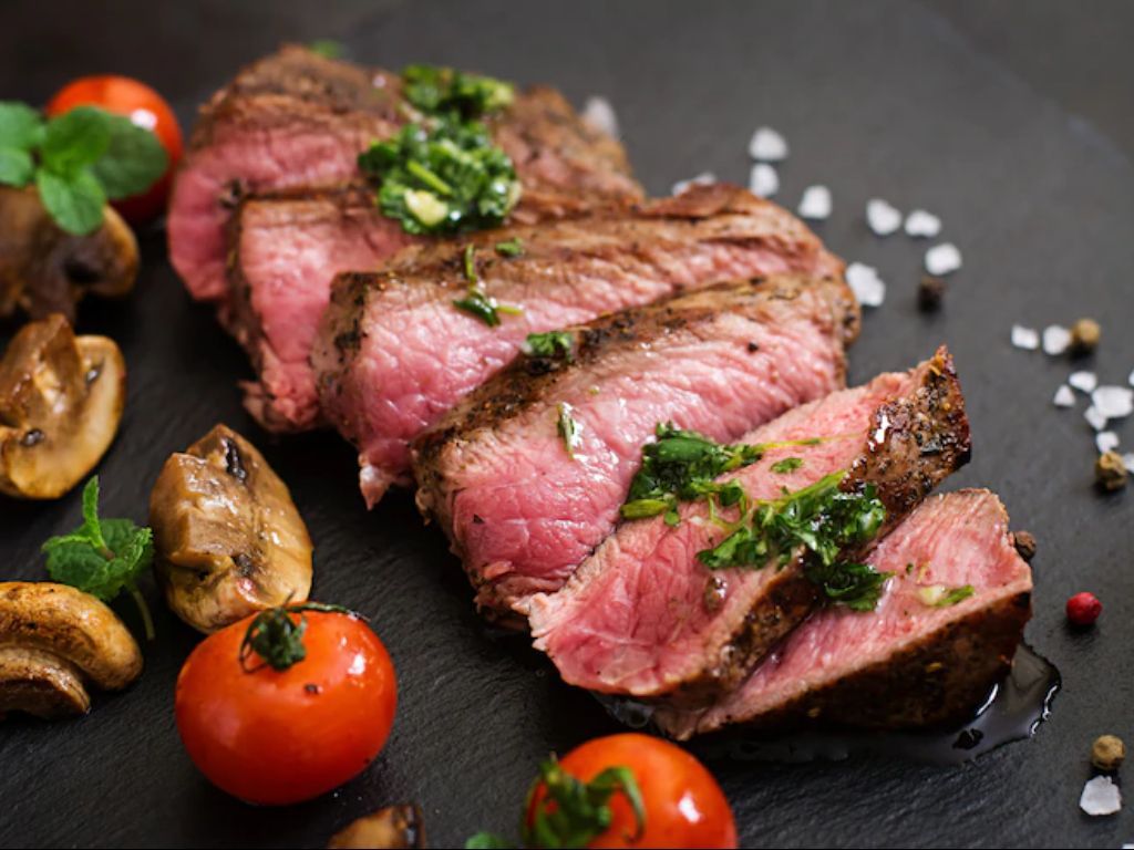 17 Ide Nama Usaha Steak Daging Sapi Kekinian Ala Gen Z