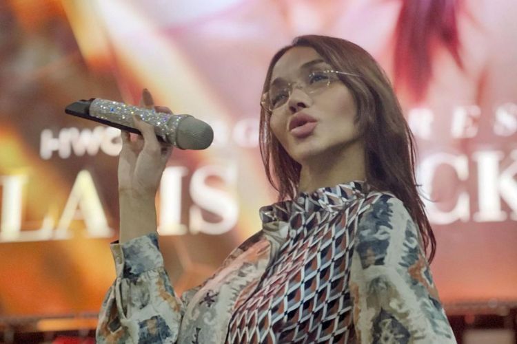 Di Indonesia Jadi Artis, Bos Restoran Cepat Saji di Jerman Takut Bunda Corla Gak Balik