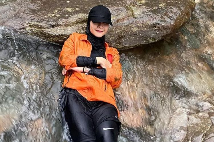 Trauma Zaskia Adya Mecca Hampir Hanyut di Sungai, Deg-degan Lihat Anak Main di Pantai