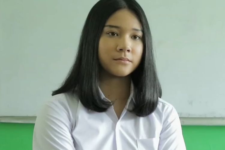 Sudut Pandang Film Pendek Indonesia “Carnivale”: Komedi Satir Nan Menggelitik