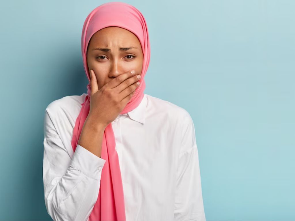 5 Cara Mengatasi Mulut Pahit Saat Bangun Tidur, Yuk Simak!