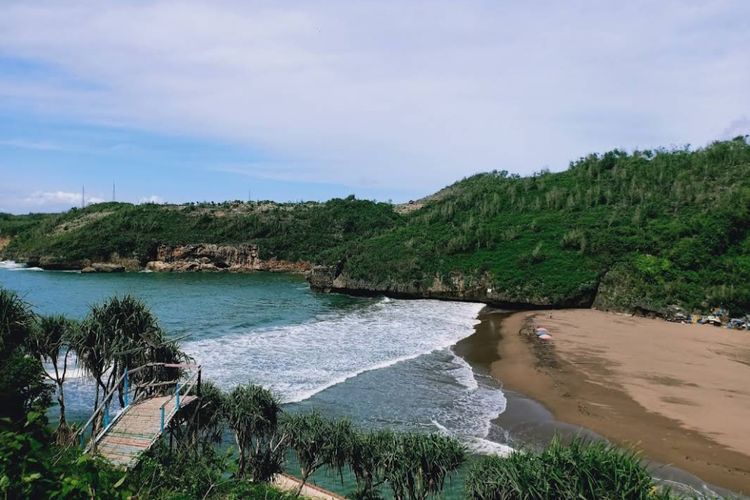 5 Wisata Gunungkidul yang Satu Jalur, Banyak Pantai Cantik Buat Melepas Penat