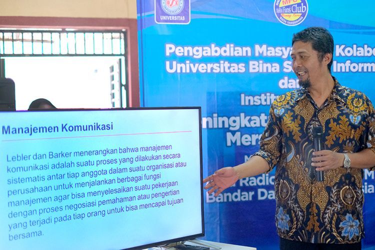 Dosen UBSI Berikan Pemahaman Pentingnya Manajemen Komunikasi dalam Komunitas