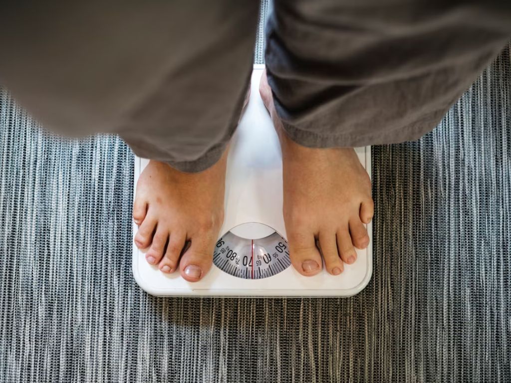 5 Penyebab Berat Badan Cepat Naik setelah Diet, Hindari!