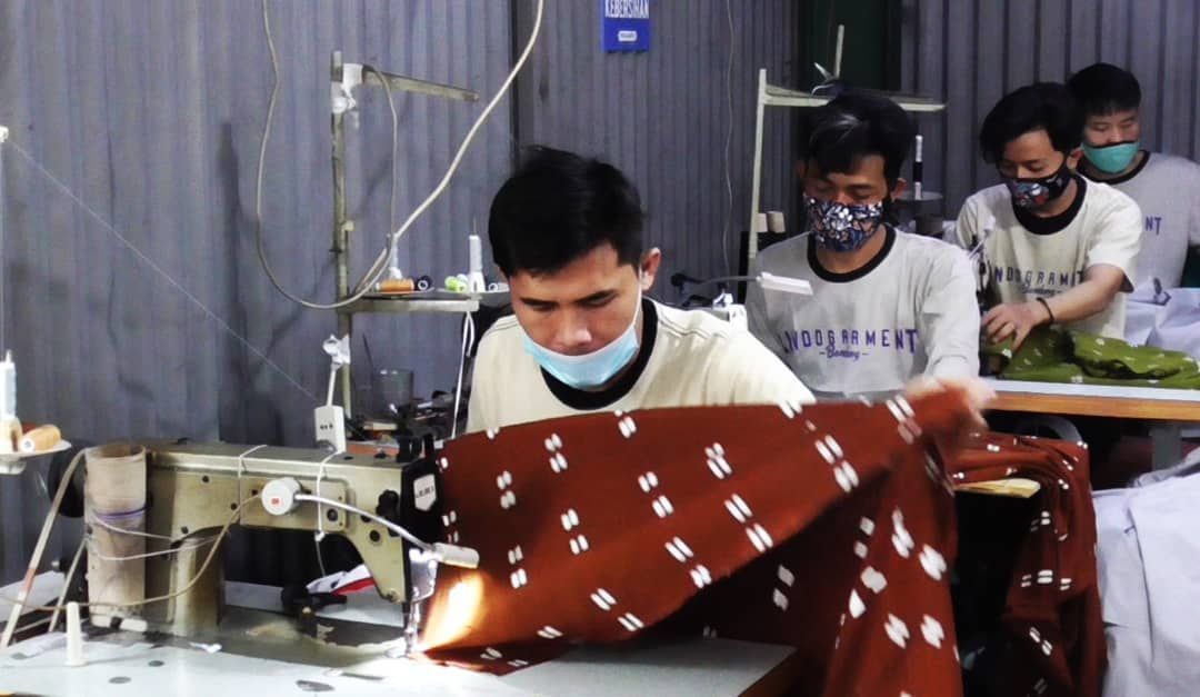5 Brand Batik Lokal yang Eksistensinya Sudah Mendunia