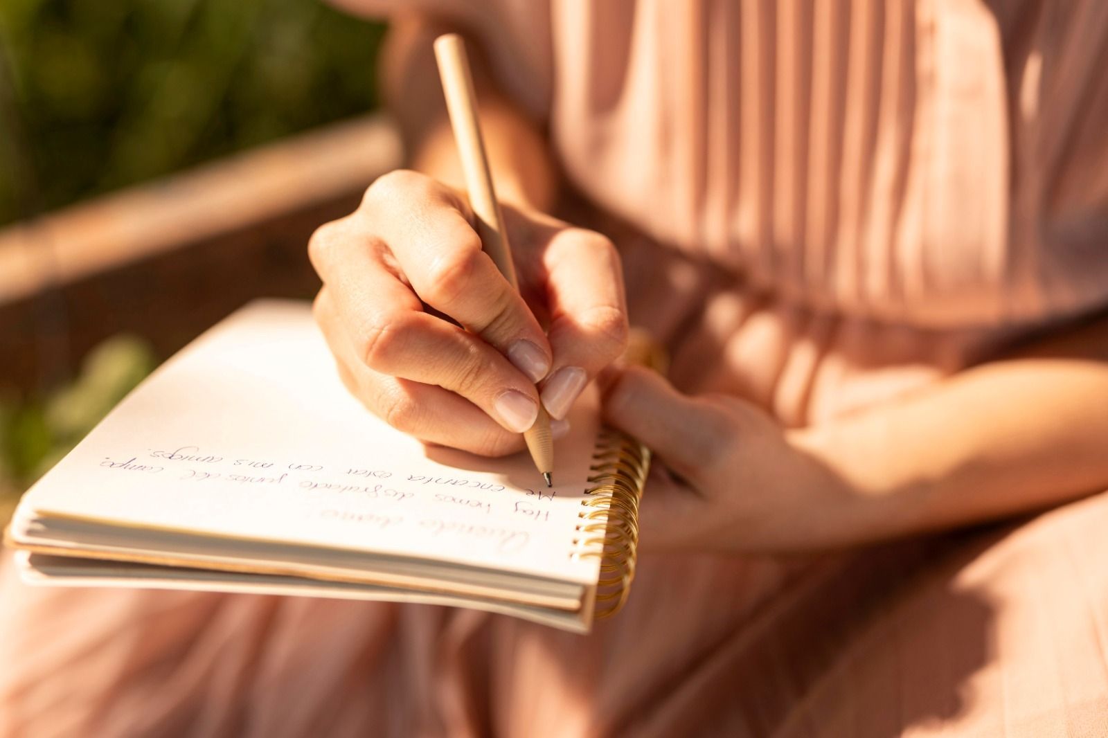 7 Puisi Hari Pertama Masuk Sekolah yang Bikin Hati Nyess dan Memorable