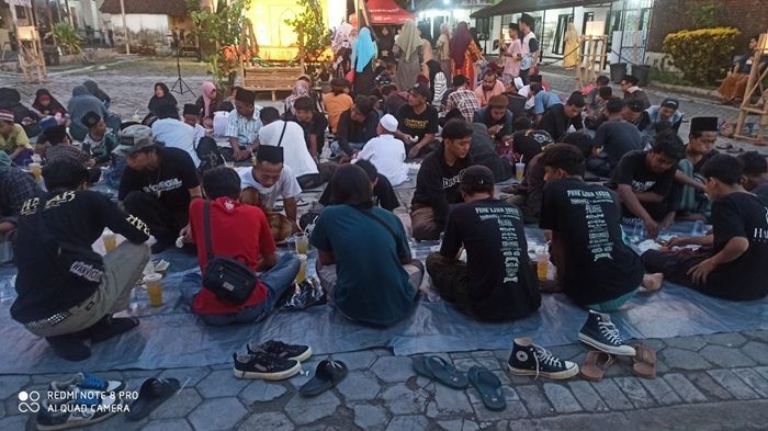 Berkah Ramadan, Ponpes di Jember Ajak Anak Punk untuk Buka Puasa dan Pengajian